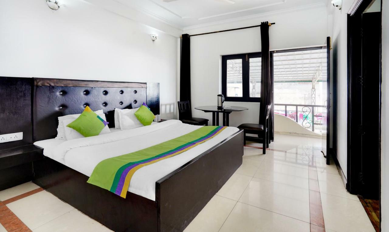 Treebo Trend Mussoorie Club Hotel Dehradun Exterior photo