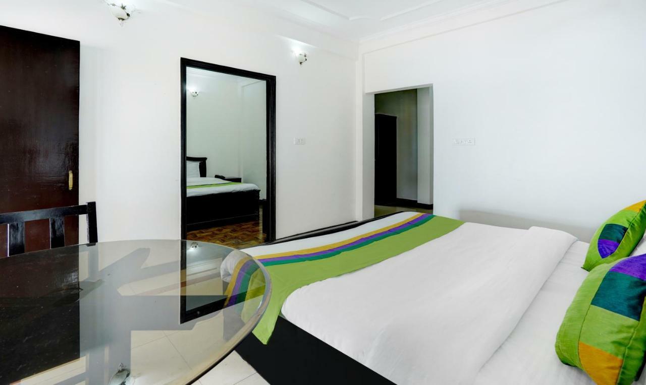 Treebo Trend Mussoorie Club Hotel Dehradun Exterior photo