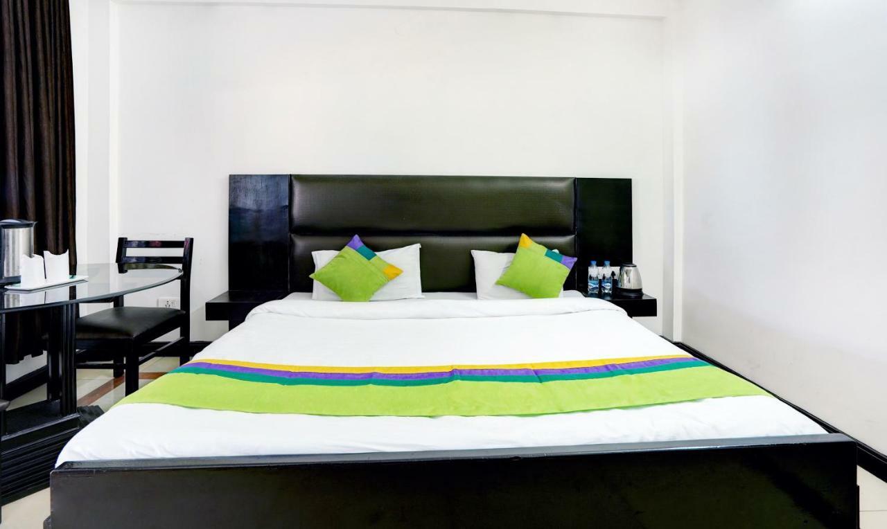Treebo Trend Mussoorie Club Hotel Dehradun Exterior photo