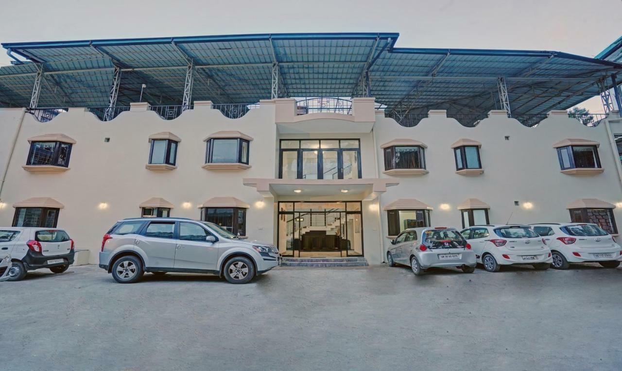 Treebo Trend Mussoorie Club Hotel Dehradun Exterior photo